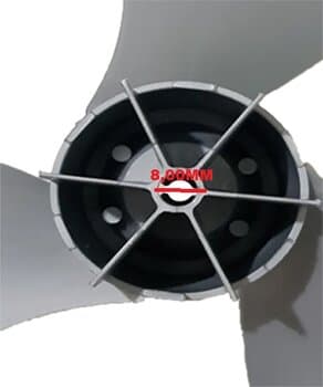 HELICE DE 30CM P/VENTILADOR ARNO TURBO SILENCIO 30CM 3PAS PRATA/CINZA - ENCAIXE CRUZETA DIANTEIRA F-08,0MM SEM TRAVA TRASEIRA - ARNO TS PRATA
